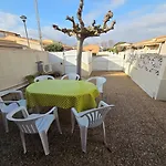 Cristallines Jolie Mitoyenne Piscine Proche Richelieu Cap D'agde * אגדה