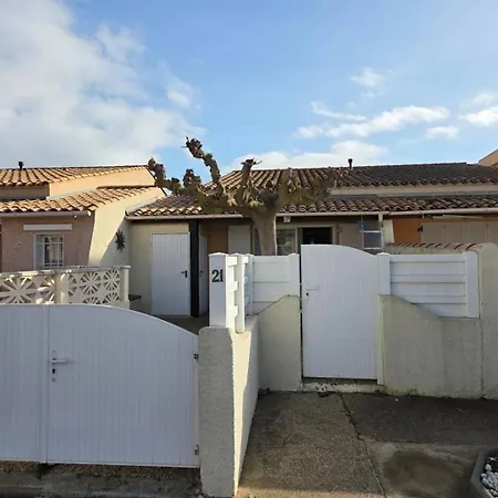 Appartement Cristallines Jolie Mitoyenne Piscine Proche Richelieu Cap D'agde *