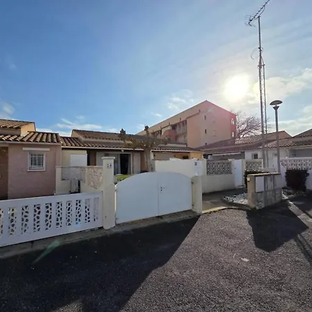 Cristallines Jolie Mitoyenne Piscine Proche Richelieu Cap D'agde Appartement *