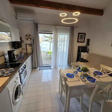 Apartment Cristallines Jolie Mitoyenne Piscine Proche Richelieu Cap D'agde