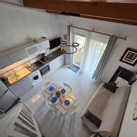 Cristallines Jolie Mitoyenne Piscine Proche Richelieu Cap D'agde Appartement *