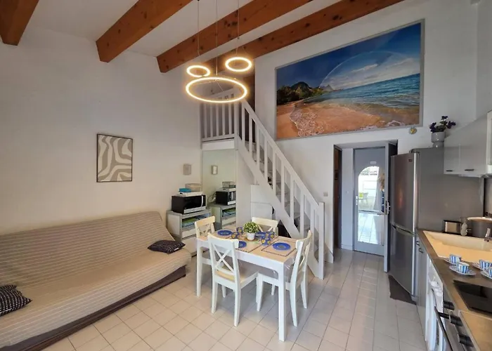 Apartment Cristallines Jolie Mitoyenne Piscine Proche Richelieu Cap D'agde