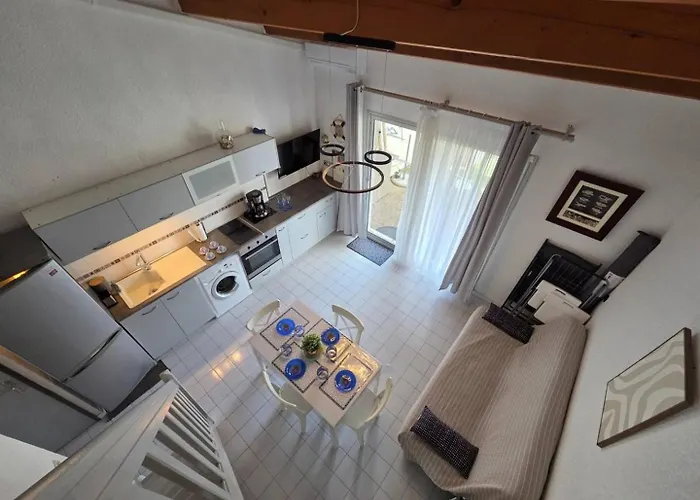 Cristallines Jolie Mitoyenne Piscine Proche Richelieu Cap D'agde Apartment *